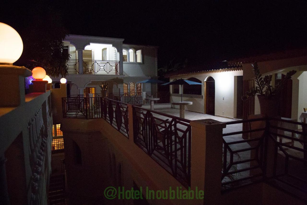 Hotel Inoubliable Cotterelle Экстерьер фото